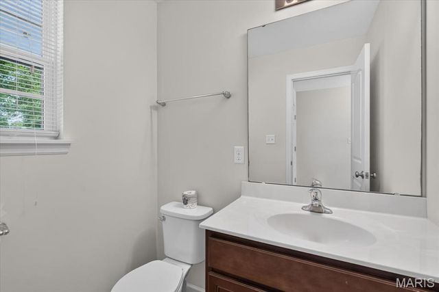 313 Lindy Boulevard, Ballwin, MO 63021