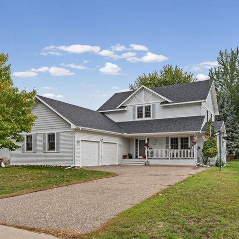 611 Bellvue Lane, Brooklyn Center, MN 55430