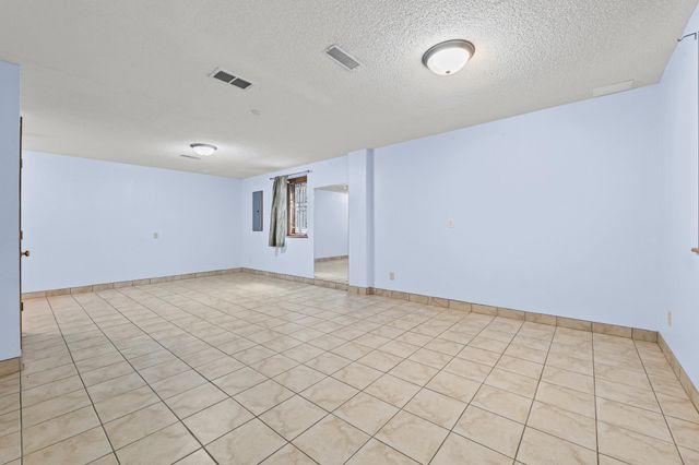 611 Bellvue Lane, Brooklyn Center, MN 55430