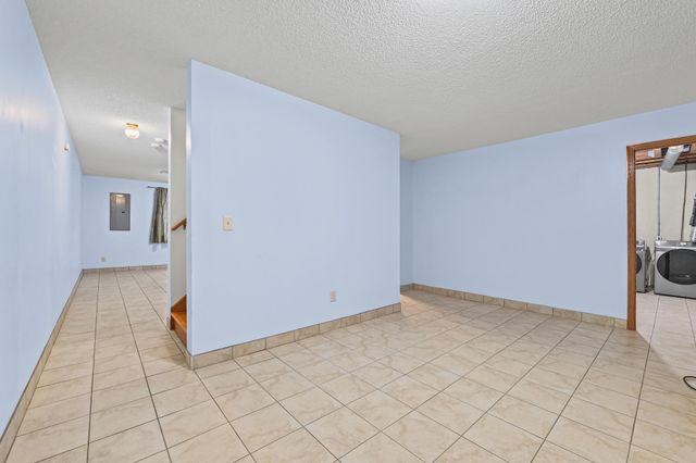 611 Bellvue Lane, Brooklyn Center, MN 55430