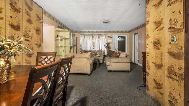 3570 NW 34th Way, Lauderdale Lakes, FL 33309