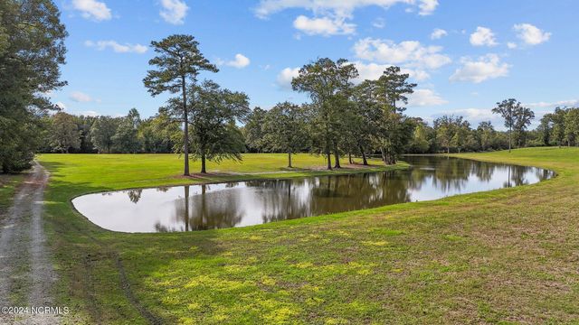 215 Nc 43 Hwy, Vanceboro, NC 28586