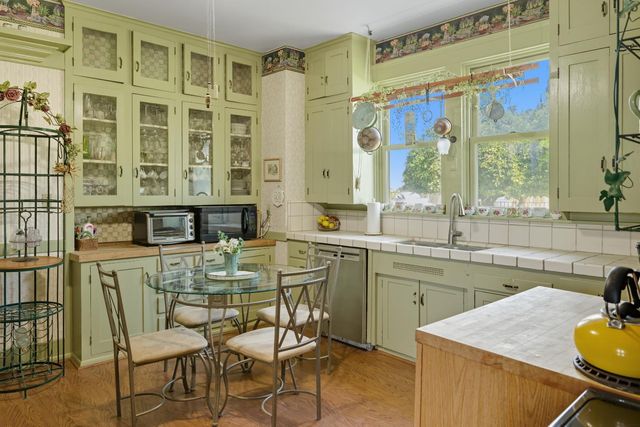 14192 E Kamm, Kingsburg, CA 93631