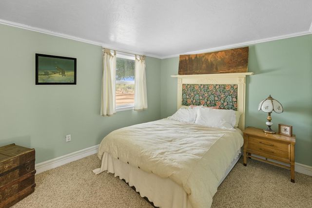 14192 E Kamm, Kingsburg, CA 93631