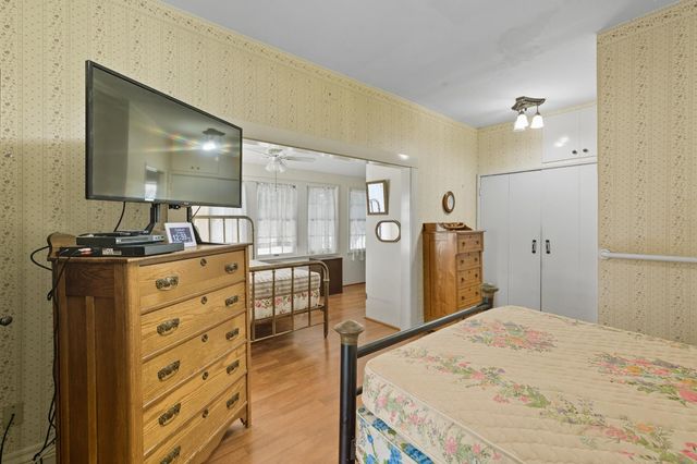 14192 E Kamm, Kingsburg, CA 93631