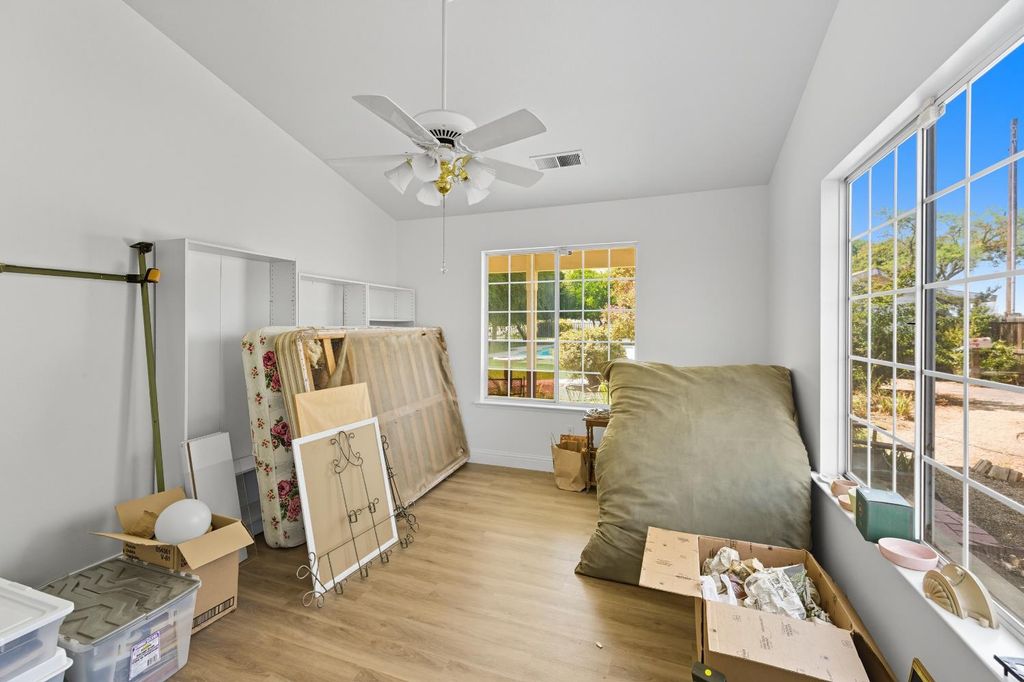 Image 30 of property listing at 14192 E Kamm, Kingsburg, CA 93631