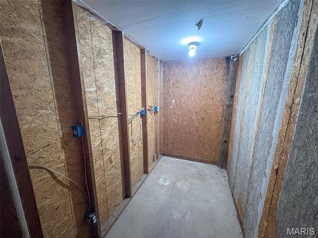 628 County Road 420, Poplar Bluff, MO 63901