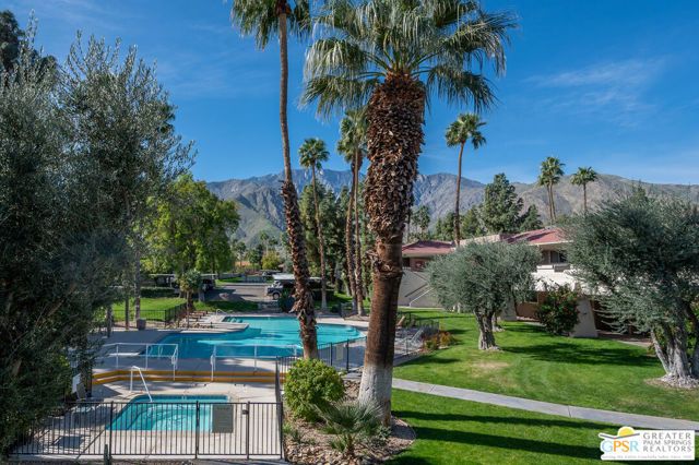 550 N Villa Court 205, Palm Springs, CA 92262