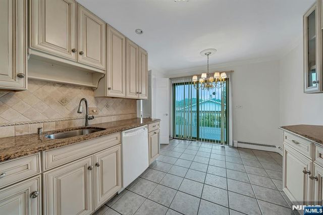 141 Middlesex Avenue, Englewood Cliffs, NJ 07632