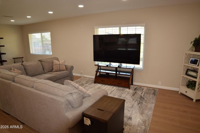 7013 W JOSAC Street, Glendale, AZ 85308