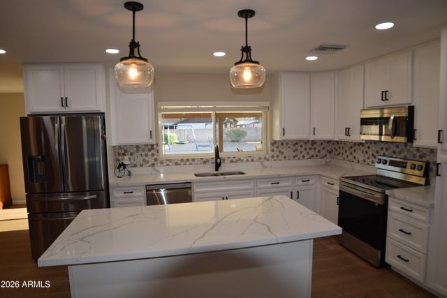 7013 W JOSAC Street, Glendale, AZ 85308