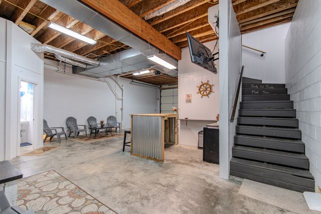 1040 Whites Creek Ln, Decaturville, TN 38329