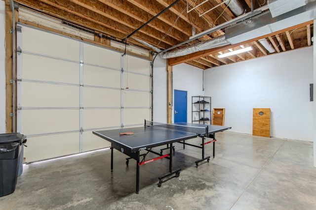 1040 Whites Creek Ln, Decaturville, TN 38329