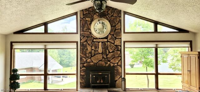 212 Wayne Avenue, Weirton, WV 26062