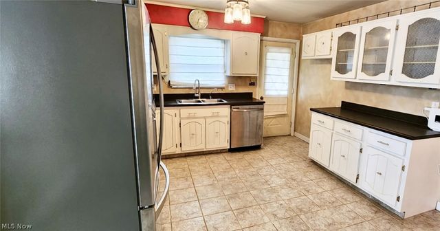 212 Wayne Avenue, Weirton, WV 26062