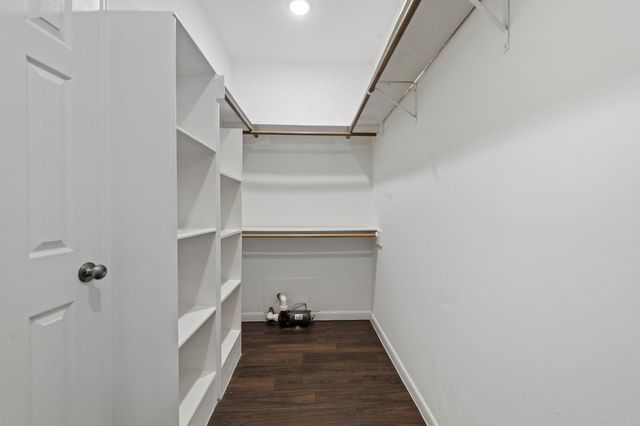 19142 Sprinters Drive, Humble, TX 77346