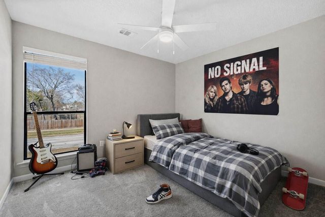 19142 Sprinters Drive, Humble, TX 77346