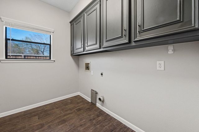 19142 Sprinters Drive, Humble, TX 77346