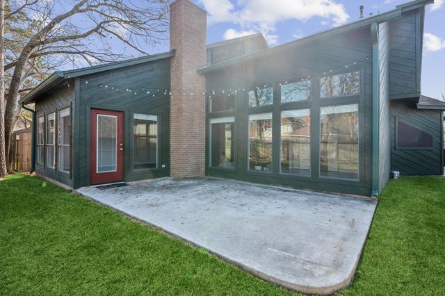 19142 Sprinters Drive, Humble, TX 77346