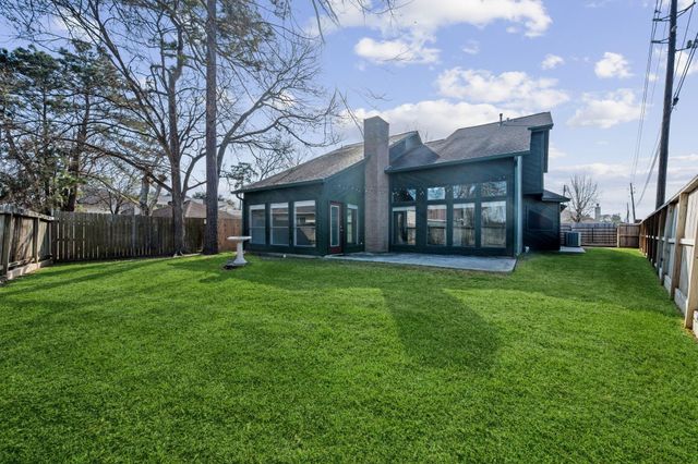 19142 Sprinters Drive, Humble, TX 77346