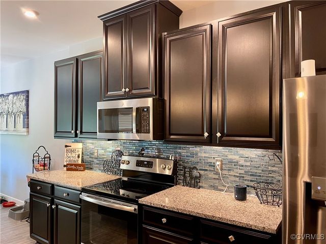 15518 Centerline Ct, Chesterfield, VA 23832