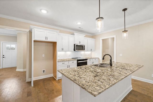 1649 Destiny Drive # 10, Hixson, TN 37343