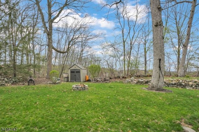 14 Woods Edge Rd, Byram Twp., NJ 07874