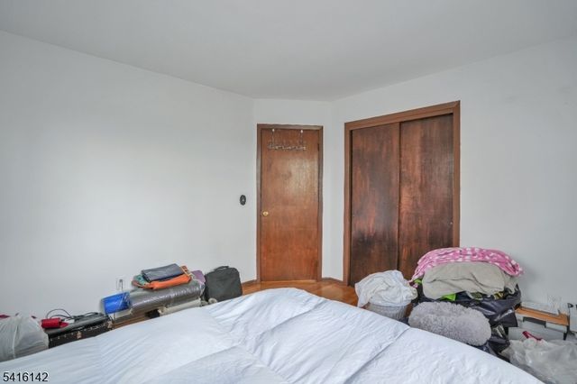 14 Woods Edge Rd, Byram Twp., NJ 07874