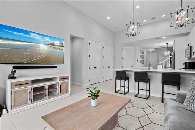 16493 Helix Court, Westlake, FL 33470