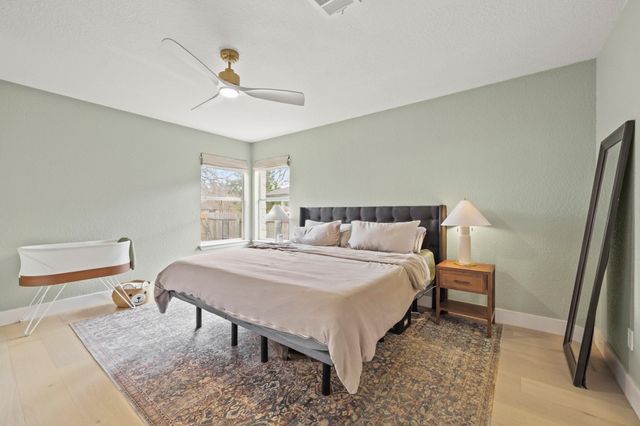 3527 Rock Shelf LN, Round Rock, TX 78681