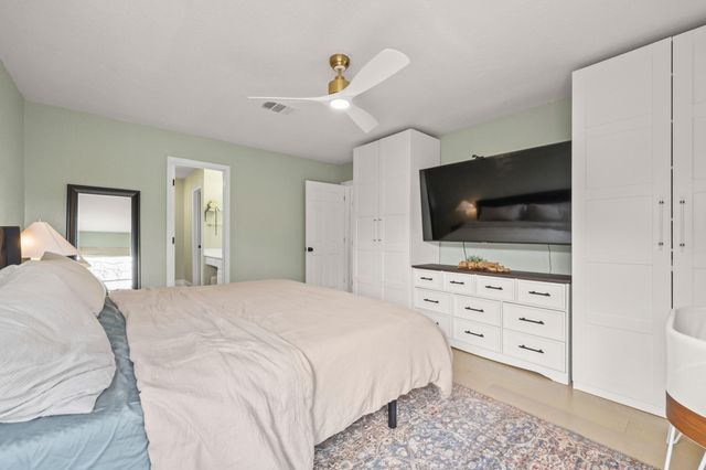 3527 Rock Shelf LN, Round Rock, TX 78681