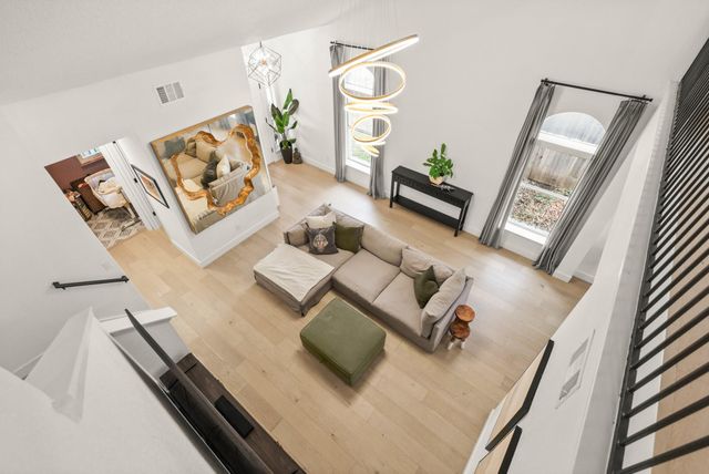 3527 Rock Shelf LN, Round Rock, TX 78681