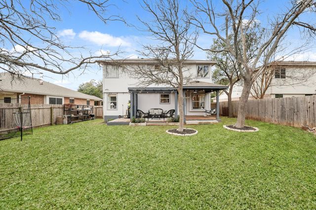 3527 Rock Shelf LN, Round Rock, TX 78681