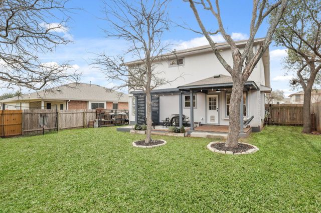 3527 Rock Shelf LN, Round Rock, TX 78681