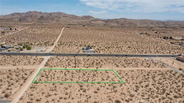 6563 Saddleback, Joshua Tree, CA 92252