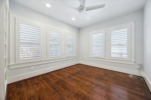 907 W Melwood Street, Houston, TX 77009