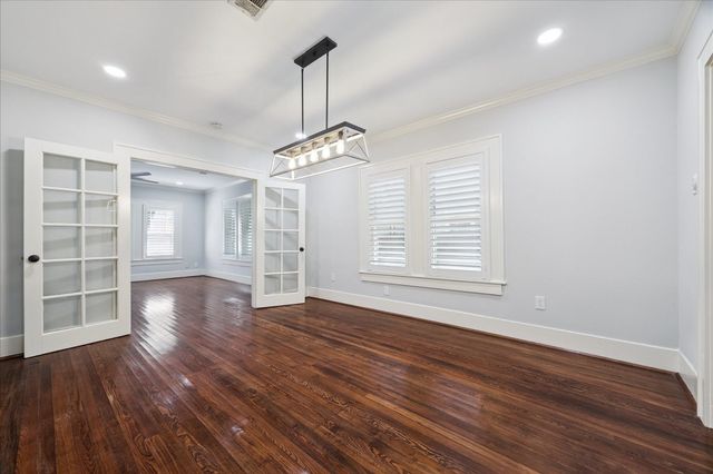 907 W Melwood Street, Houston, TX 77009