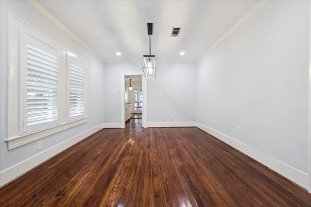 907 W Melwood Street, Houston, TX 77009