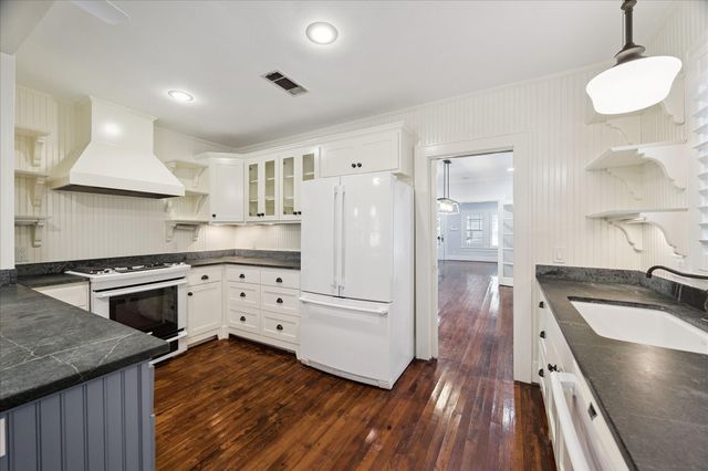 907 W Melwood Street, Houston, TX 77009