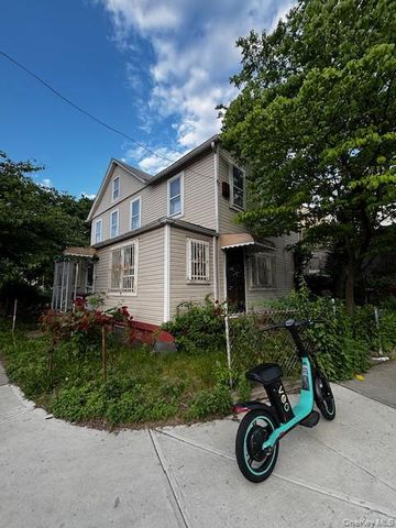 18502 Baisley Boulevard, Saint Albans, NY 11412