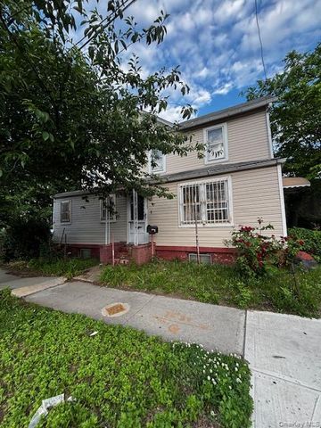 18502 Baisley Boulevard, Saint Albans, NY 11412