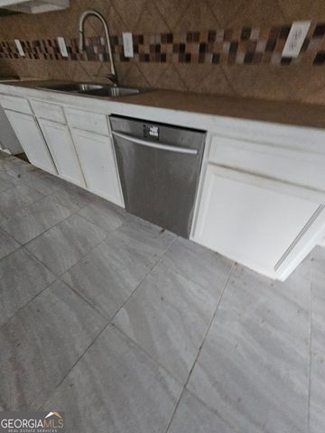 110 Chippewa Court, Riverdale, GA 30296