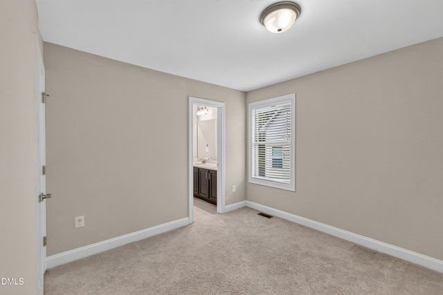 5624 Teversham Way, Cary, NC 27519