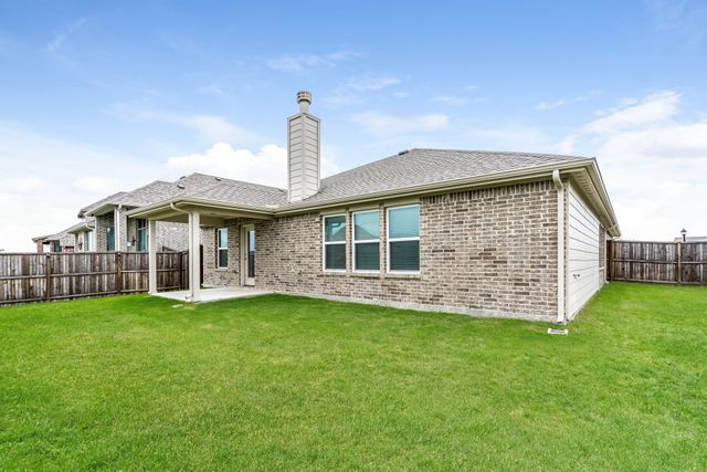 605 England Street, Fate, TX 75189