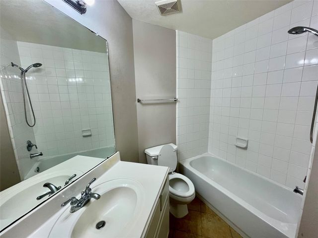 16507 Shady Canyon Court, Houston, TX 77095