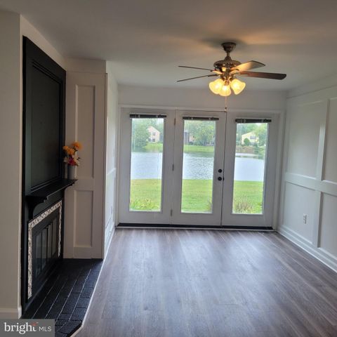 41 VIBURNUM LN, Mount Laurel, NJ 08054