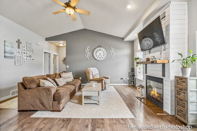 406 Roundhouse Drive, Laurel, MT 59044