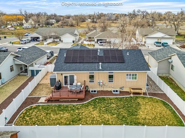 406 Roundhouse Drive, Laurel, MT 59044