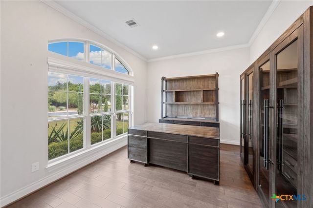 917 Coolabah Avenue, New Braunfels, TX 78132