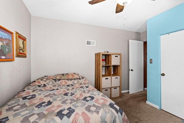 2206 Hammond Ave, Superior, WI 54880